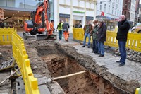 Alte Mauerreste unter dem Scharn sollen dokumentiert werden