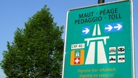 Zeichen einer falschen Verkehrspolitik: „Irrweg Pkw-Vignette“ und „Luftschlösser der Straßenplanung“