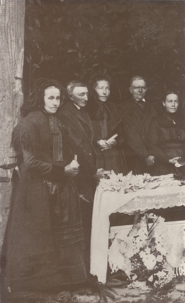 Trauernde Angehörige Westfalen um 1910 (©Mindener Museum)