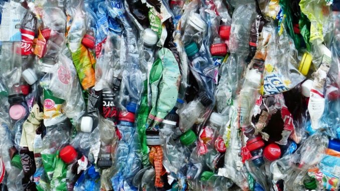Plastikfasten BUND-Aktion Plastikfasten: Sieben Wochen ohne Plastik – Umweltschäden und Ressourcenverschwendung verringern