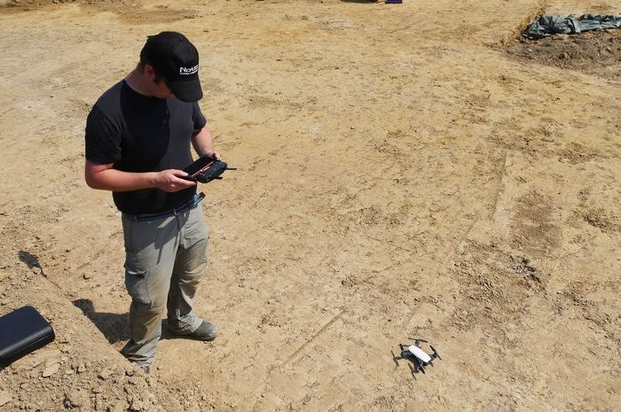 Archäologen untersuchen die Überreste einer Hofstelle bei Lübbecke
